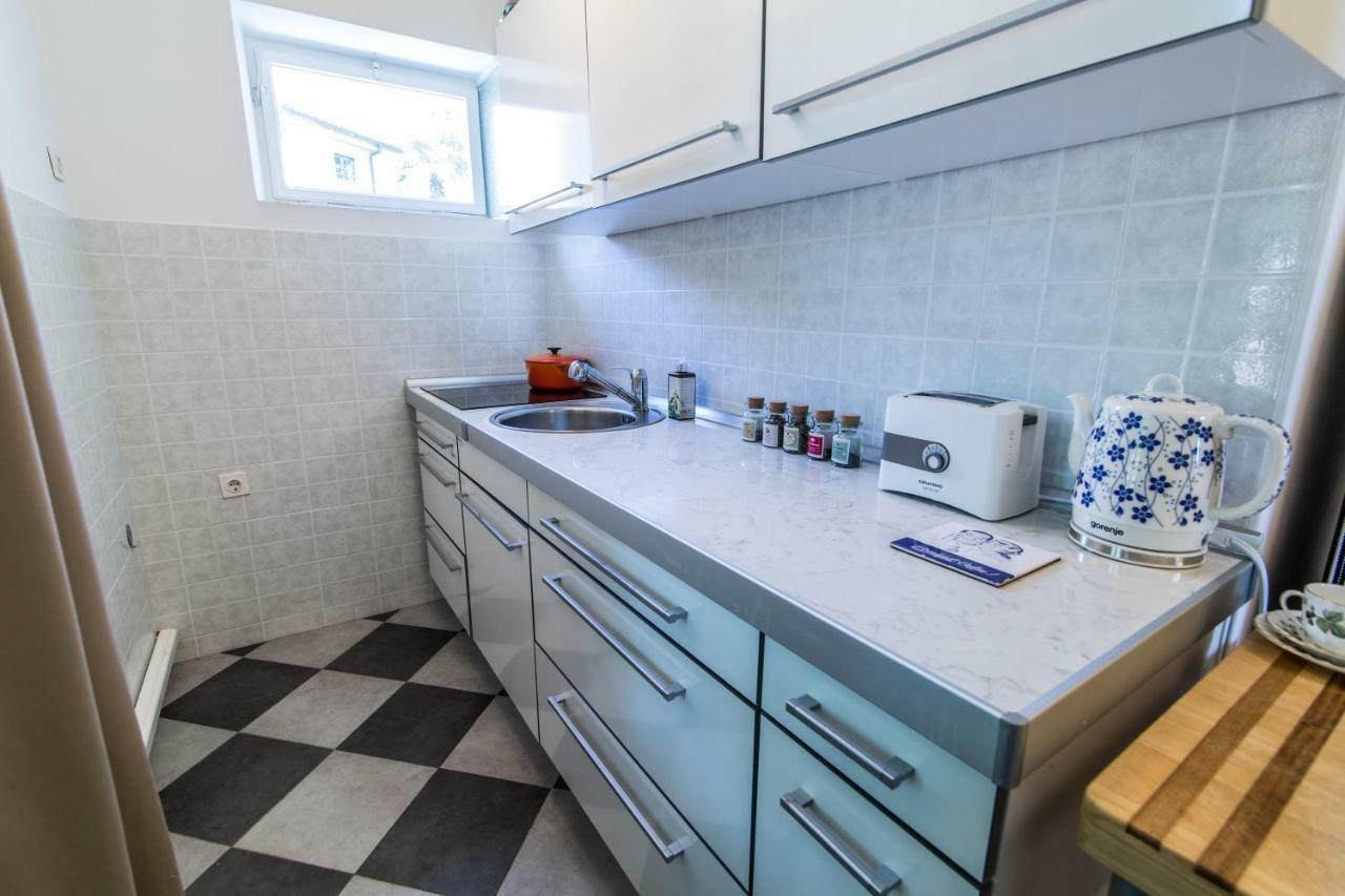 Penthouse And Piano Nobile Prkg Wifi Garden Near Beach Away From Roads Opatija Buitenkant foto